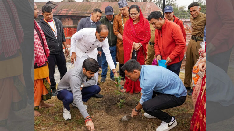 केंद्रीय मंत्री चौहान ने नेपाल के प्रधानमंत्री व कृषि मंत्री से मुलाकात कर कृषि सहयोग पर चर्चा की और समझौता ज्ञापन (MoU) पर हस्ताक्षर किए