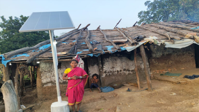 प्रधानमंत्री जनमन योजना से बदली जनजातीय गांव की तस्वीर