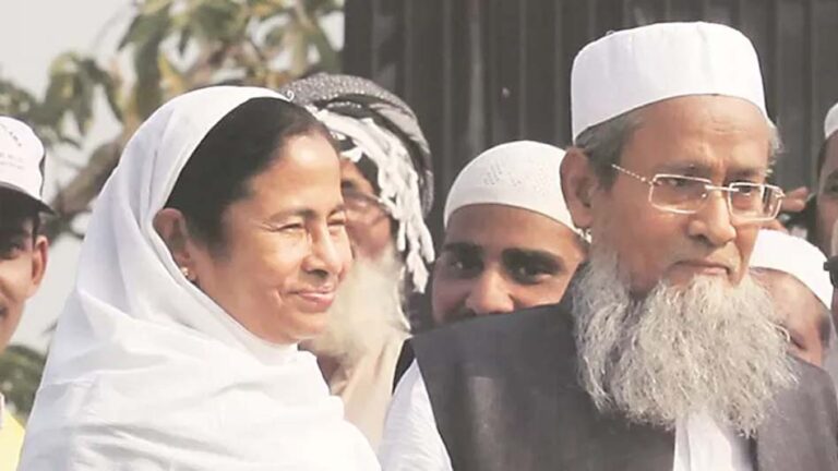 वक्फ कानून में संशोधन वापस लेने की मांग करते हुए ममता सरकार के मंत्री ने कोलकाता में ट्रैफिक जाम करने की धमकी दी वक्फ कानून में संशोधन वापस लेने की मांग करते हुए ममता सरकार के मंत्री ने कोलकाता में ट्रैफिक जाम करने की धमकी दी