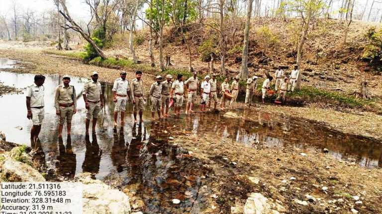 जल गंगा संवर्धन अभियान: जल संरचनाओं के संरक्षण एवं जीर्णोद्धार में जन-भागीदारी का संकल्प