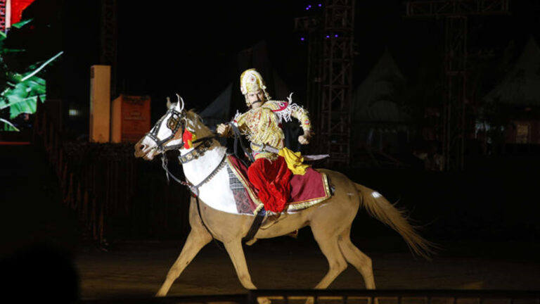 दिल्ली के ऐतिहासिक लाल किले में विक्रमोत्सव 2025 के अंतर्गत आयोजित सम्राट विक्रमादित्य महानाट्य का आज समापन होगा दिल्ली के ऐतिहासिक लाल किले में विक्रमोत्सव 2025 के अंतर्गत आयोजित सम्राट विक्रमादित्य महानाट्य का आज समापन होगा