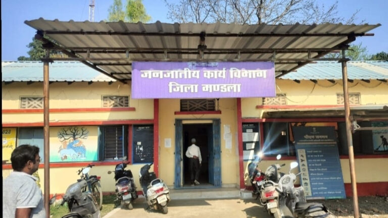 वरिष्ठता की अनदेखी बीईओ प्रभार वितरण पर उठे सवाल वरिष्ठता की अनदेखी बीईओ प्रभार वितरण पर उठे सवाल