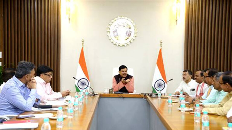 किसानों को कृषि और सम्बद्ध कार्यों के लिए मिलेगा मार्गदर्शन: मुख्यमंत्री डॉ. यादव किसानों को कृषि और सम्बद्ध कार्यों के लिए मिलेगा मार्गदर्शन: मुख्यमंत्री डॉ. यादव