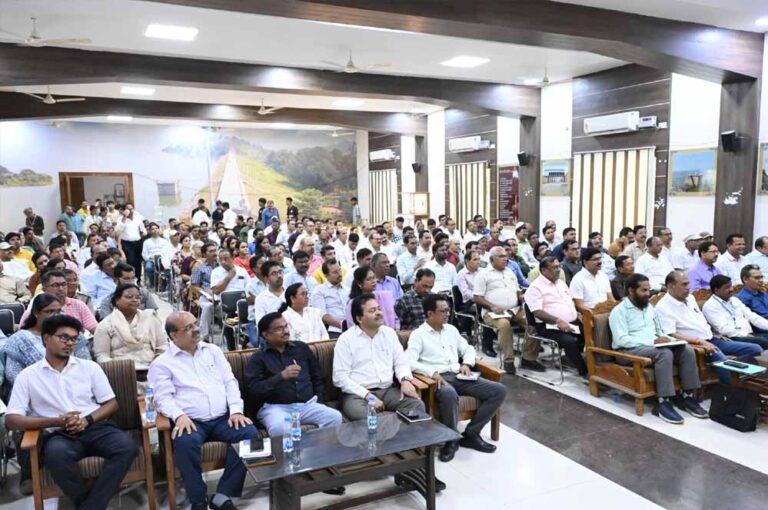 सूचना के अधिकार अधिनियम 2005 के प्रभावी क्रियान्वयन और प्रचार – प्रसार के लिए संभागीय कार्यशाला का आयोजन