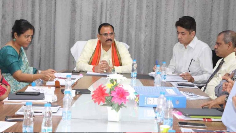 अस्पताल को आधुनिक सुविधाओं से सुसज्जित करने की दिशा में बड़ा कदम: स्वास्थ्य मंत्री श्याम बिहारी जायसवाल