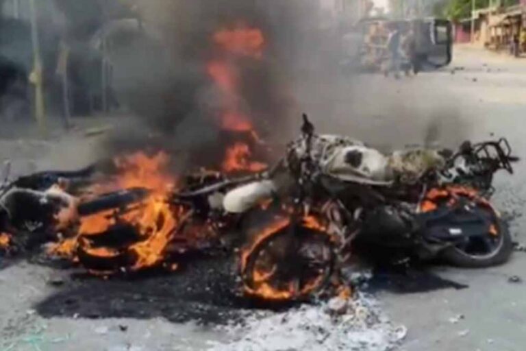 पश्चिम बंगाल सरकार ने हाई कोर्ट में पेश रिपोर्ट में मुर्शिदाबाद हिंसा को हिंदुओं पर जानबूझकर किया गया हमला बताया