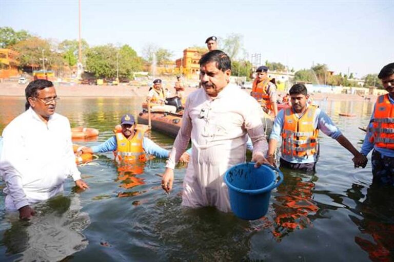 माँ नर्मदा परिक्रमा मार्ग के सौंदर्यीकरण करण के साथ यात्रियों के लिए सुविधाजनक बनाया जाएगा : मुख्यमंत्री डॉ. यादव