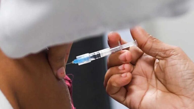 इंदौर में किन्नरों को लगाए HIV इंजेक्शन, नॉनवेज खाने को किया मजबूर, पीएम मोदी से होगी शिकायत