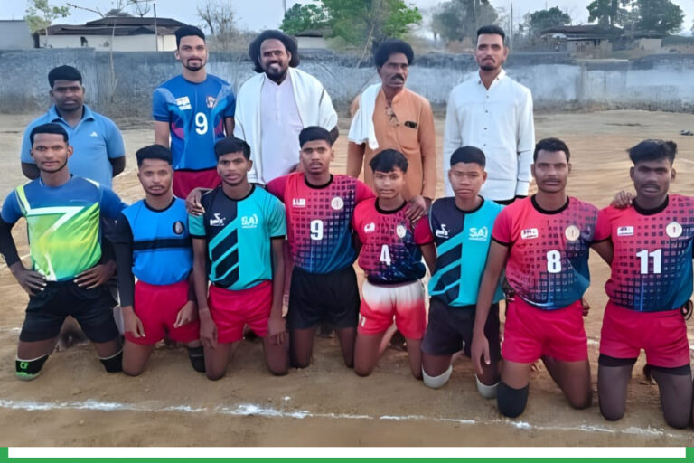 जुनून है खेल का, जज़्बा है जीत का बंजी के मैदान से उड़ान भरते सपनों का कारवां जुनून है खेल का, जज़्बा है जीत का बंजी के मैदान से उड़ान भरते सपनों का कारवां