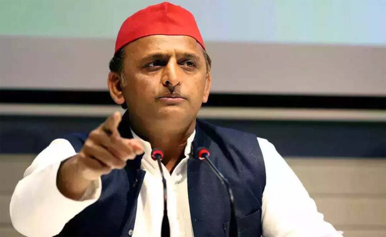 पढ़ाई का मोल पढ़नेवाले ही जानते हैं, बुलडोज़र विध्वंसक शक्ति का प्रतीक है, ज्ञान, बोध या विवेक का नहीं: अखिलेश यादव