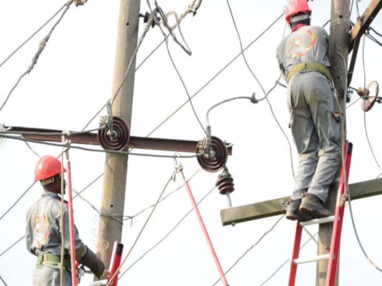 बिजली कार्मिक की मृत्यु पर आश्रित परिवार को मिलेगी सवा लाख रुपये अनुग्रह राशि