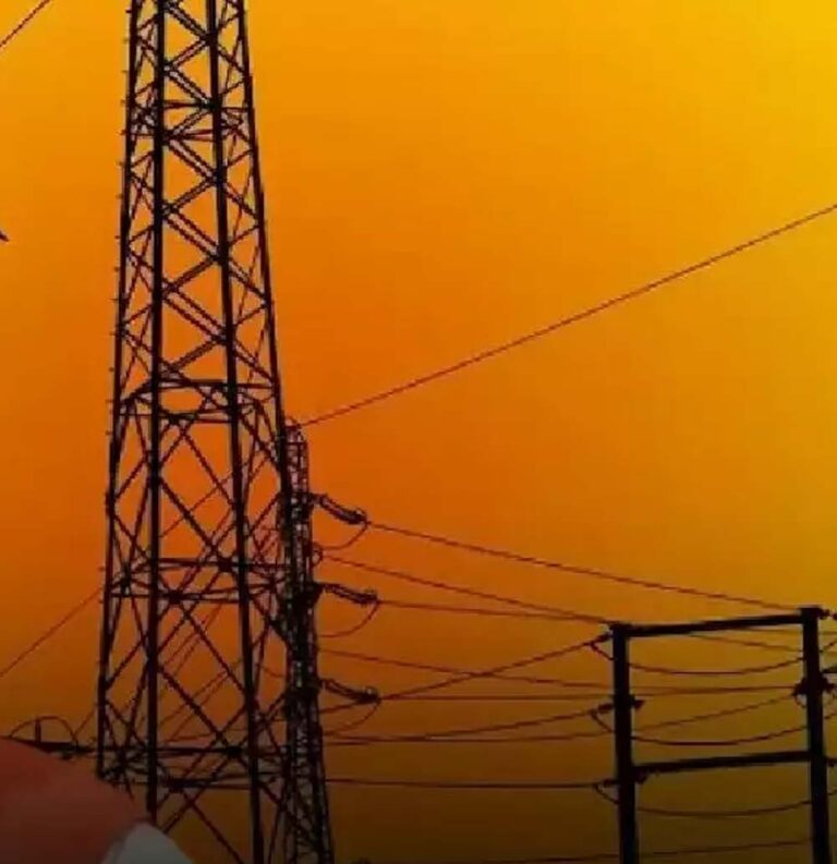 गत वर्ष की तुलना में अब तक लगभग 13 हजार से अधिक विद्युत चोरी के मामले हुए दर्ज