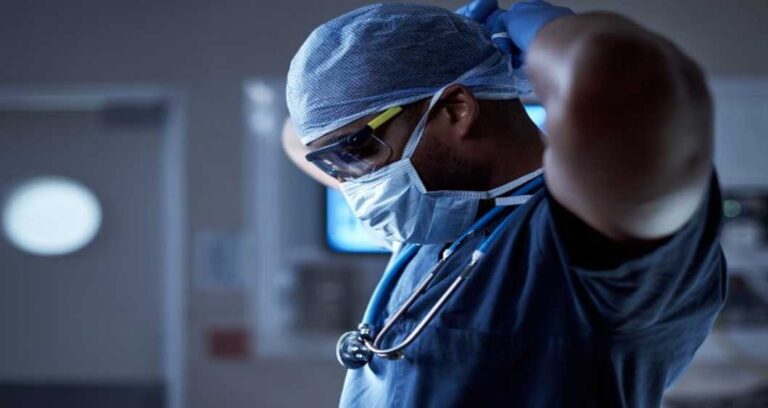 दमोह जिले में फर्जी डॉक्टर के पकड़ में आने के बाद अब स्वास्थ्य विभाग सतर्क, CMHO ने निजी और सरकारी अस्पतालों को दिशानिर्देश दिए