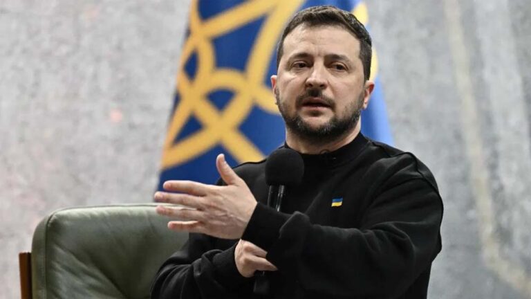 जेलेंस्की ने कहा- ईस्टर युद्धविराम एक दिखावा, रूसी सेना की गोलाबारी और हमले जारी