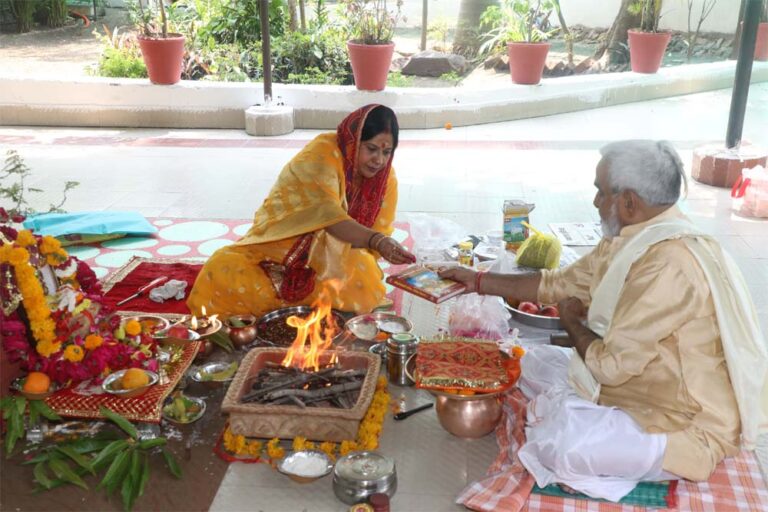 कृषि मंत्री कंषाना ने किसानों के सुख-समृद्धि और खुशहाली की कामना की