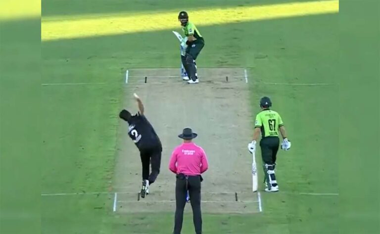 दूसरे ODI में पाकिस्तान की शर्मनाक हार, इसी के साथ पाकिस्तान की टीम इस सीरीज को भी गंवा बैठी