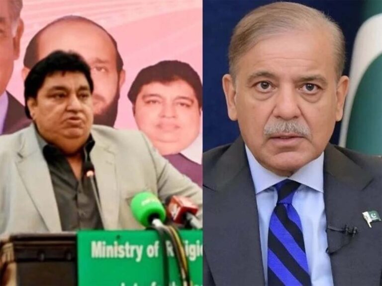 पाकिस्तान के सिंध में हिंदू राज्य मंत्री पर प्रदर्शनकारियों ने हमला कर दिया, प्रधानमंत्री शहबाज ने हमले की कड़ी निंदा की पाकिस्तान के सिंध में हिंदू राज्य मंत्री पर प्रदर्शनकारियों ने हमला कर दिया, प्रधानमंत्री शहबाज ने हमले की कड़ी निंदा की