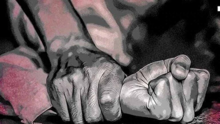 पुरानी जान पहचान का फायदा उठाकर इंस्पेक्टर ने होटल संचालिका के साथ किया ‘गंदा काम’