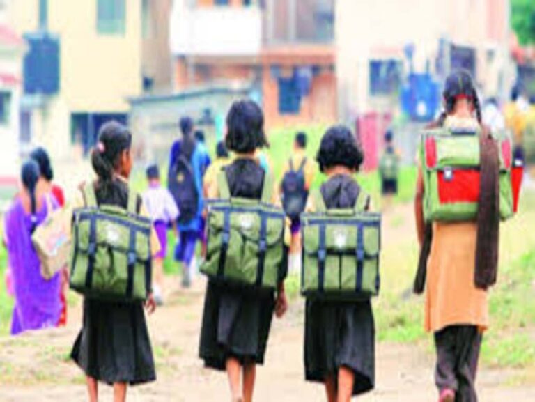 भोपाल जिले में तापमान में लगातार वृद्धि को देखते हुए जिला शिक्षा अधिकारी ने विद्यालयों में किया समय परिवर्तन