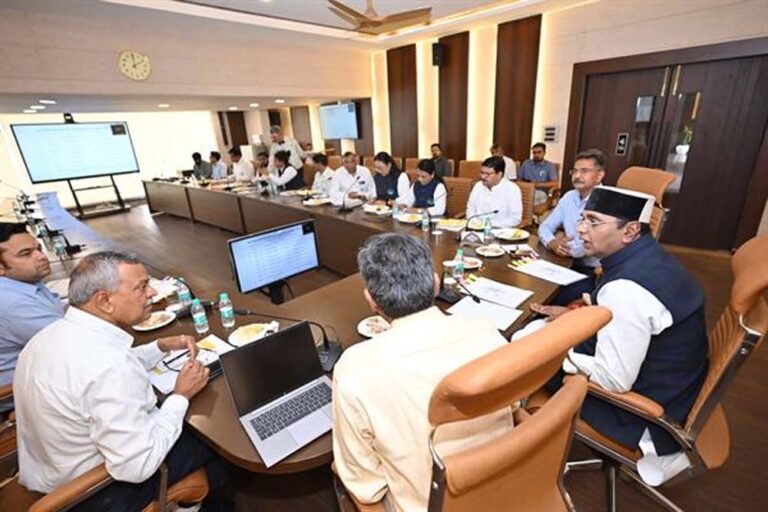 पार्थ योजना और खेलो-बढ़ो अभियान को करें क्रियान्वित : मंत्री सारंग