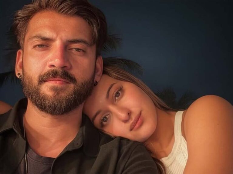 सोनाक्षी सिन्हा ट्रोल्स का मुंह बंद करना अच्छी तरह से जानती हैं, तलाक की बददुआ देने वाले को दिया सॉलिड जवाब