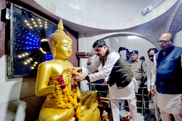 समता मूलक समाज, प्रेम ,करुणा और सत्य की आधारशिला पर ही समाज की तरक्की संभव: मुख्यमंत्री डॉ. यादव समता मूलक समाज, प्रेम ,करुणा और सत्य की आधारशिला पर ही समाज की तरक्की संभव: मुख्यमंत्री डॉ. यादव