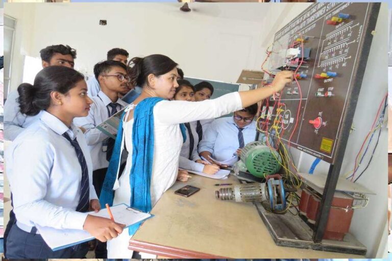 10 वीं के बाद पॉलिटेक्निक करने वालों को मिलेगा फर्स्ट ईयर में दाखिला, तकनीकी शिक्षा विभाग ने एमपी बोर्ड को भेजा प्रस्ताव