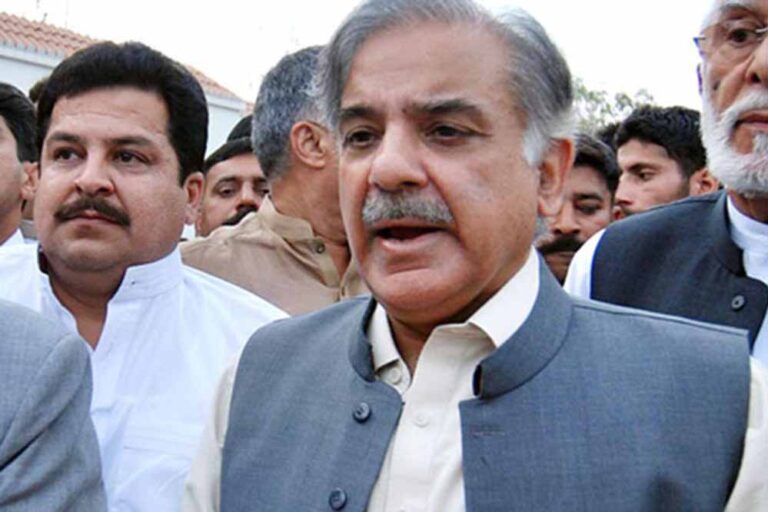 भारत के विरोध के बाद भी IMF ने पाकिस्तान को दिया 1 बिलियन डॉलर का बेलआउट पैकेज भारत के विरोध के बाद भी IMF ने पाकिस्तान को दिया 1 बिलियन डॉलर का बेलआउट पैकेज