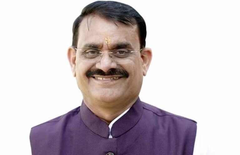 मोदीः दुर्लभ संकल्प-शक्ति के अतुल्य नायक