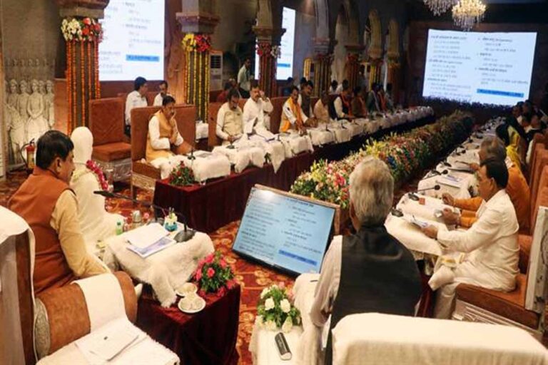 विकसित मध्यप्रदेश @2047 दृष्टिपत्र पर मंत्रि-परिषद का मंथन