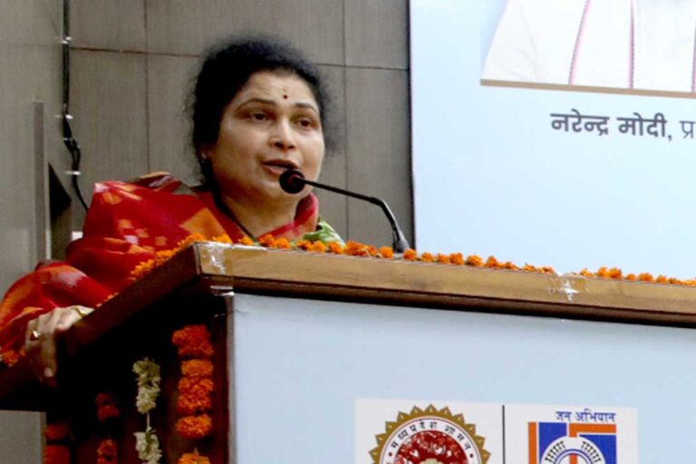 सर्वेक्षण 3 माह की तय समय में पूरा करें : राज्यमंत्री श्रीमती गौर