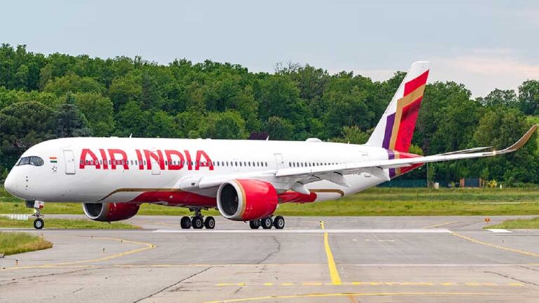 Air India Flight को बम से उड़ाने की धमकी के बाद थाईलैंड में इमरजेंसी लैंडिंग