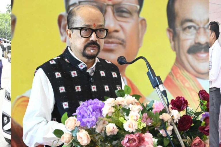 सेन समाज के सम्मान समारोह में शामिल हुए राज्यपाल डेका