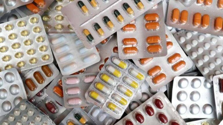 कर्नाटक में पैरासिटामोल टैबलेट 650mg समेत 15 दवाओं के इस्तेमाल पर बैन