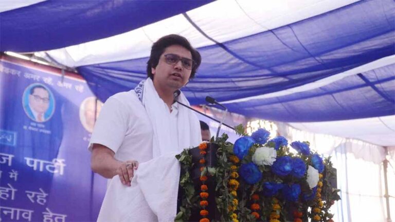 आकाश को बिहार विधानसभा चुनाव की कमान सौंपी