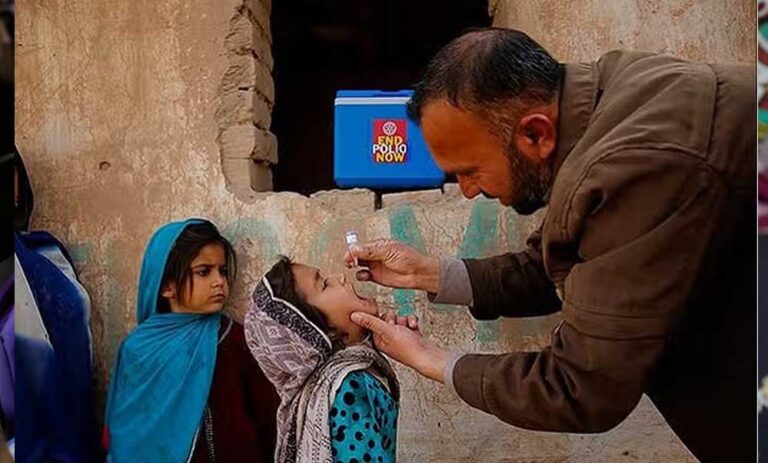 पाकिस्तान आतंक के साथ पोलियो वायरस को भी पाल-पोस रहा ! सात जिलों के सीवेज नमूनों की रिपोर्ट पॉजिटिव