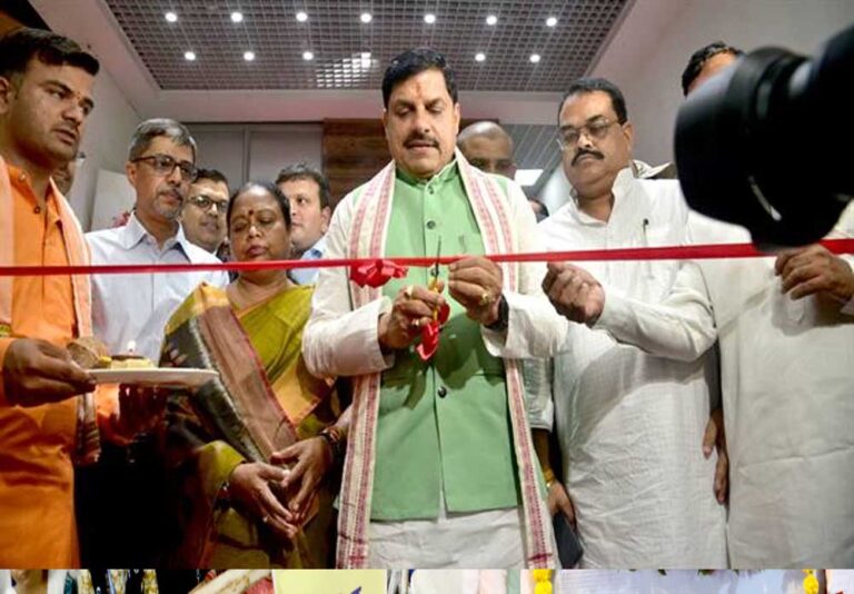 प्रदेश में मेट्रो ट्रेन सहित चार ट्रैक पर रेल संचालन से व्यवस्थाओं में क्रांति आई है: मुख्यमंत्री डॉ. यादव