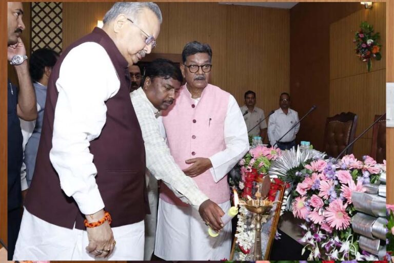 विधानसभा में एक दिवसीय PA/PS प्रशिक्षण शिविर आयोजित, 100 से अधिक निज सचिव/सहायक शामिल