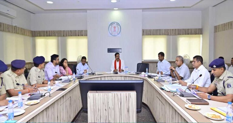 गोतस्करी के खिलाफ छत्तीसगढ़ सरकार, डिप्टी सीएम शर्मा ने दिए आदेश,  गोतस्करों की संपत्ति होगी जब्त