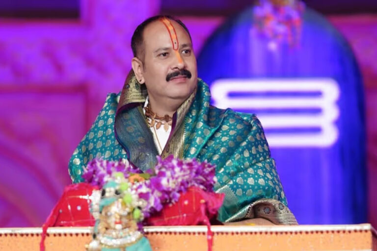 फिर एक विवादों में पंडित प्रदीप मिश्रा, भगवान चित्रगुप्त टिप्पणी मामले में मांगी मांफी फिर एक विवादों में पंडित प्रदीप मिश्रा, भगवान चित्रगुप्त टिप्पणी मामले में मांगी मांफी