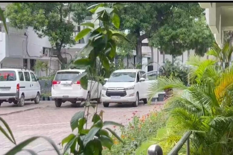 छत्तीसगढ़ में ईडी की रेड, दुर्ग में होटल व्यवसायी विजय अग्रवाल के घर छापेमारी