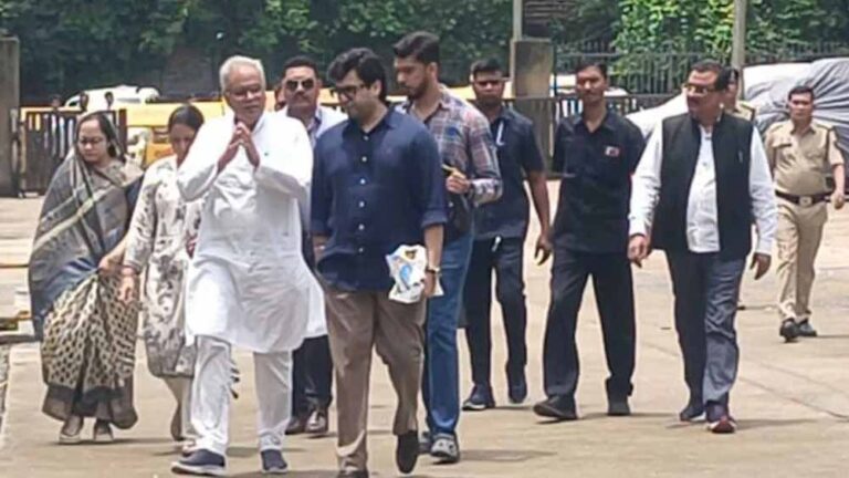 पूर्व CM भूपेश बघेल सपरिवार पहुंचे ईडी ऑफिस, बेटे चैतन्य पर कार्रवाई को बताया साजिश