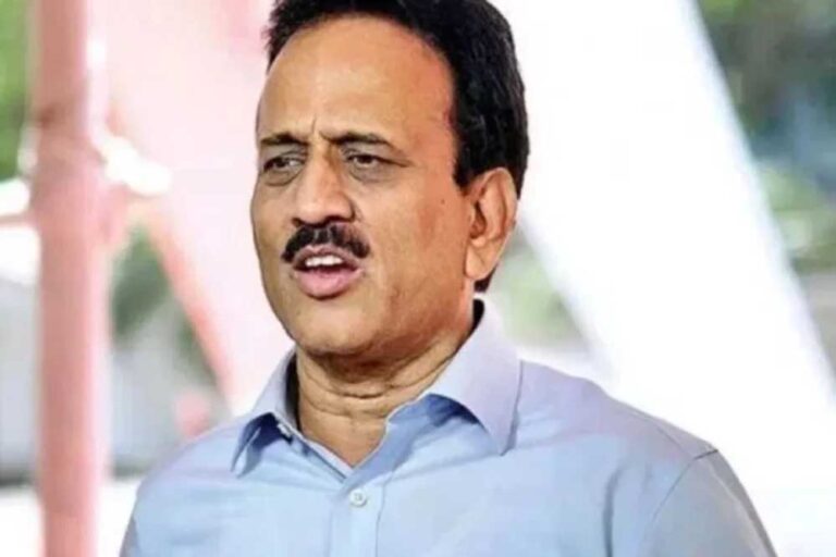 संसद में BJP का संख्याबल बढ़ेगा? मंत्री बोले– 7 सांसद पार्टी से जुड़ सकते हैं संसद में BJP का संख्याबल बढ़ेगा? मंत्री बोले– 7 सांसद पार्टी से जुड़ सकते हैं