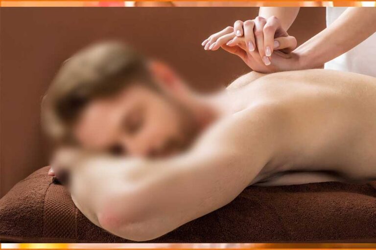 सस्ती मसाज के चक्कर में फंसा शख्स, कपड़े उतरवाकर वीडियो बना लाखों की ब्लैकमेलिंग