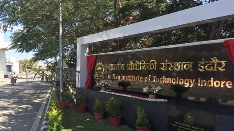स्मार्ट होम की ओर कदम: IIT इंदौर ने बनाई खुद-ब-खुद सोचने वाली खिड़कियां