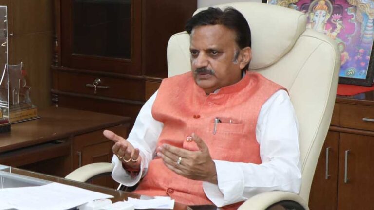 उप मुख्यमंत्री शुक्ल ने सिकल सेल व पोषण मित्र केन्द्रों का किया उद्घाटन