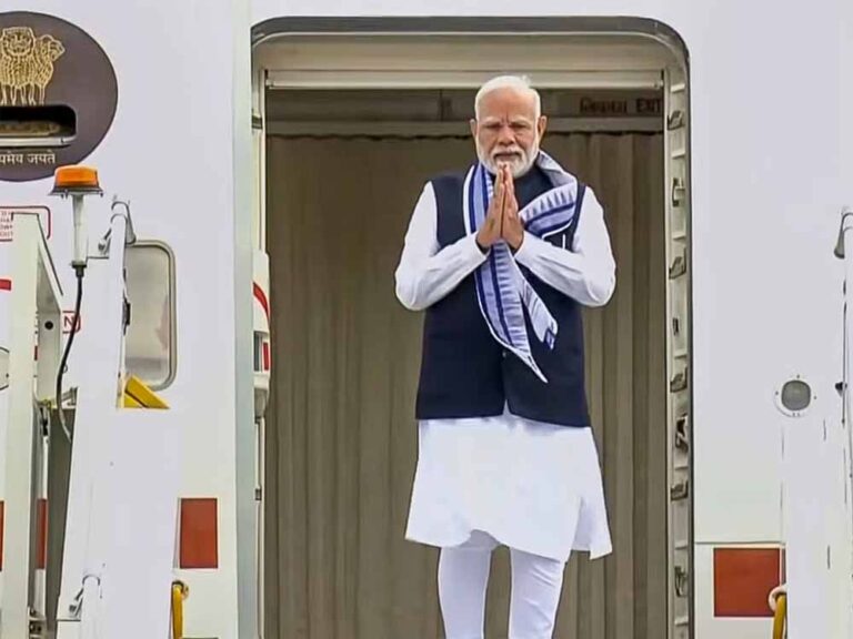 पीएम मोदी आठ दिनों के डिप्लोमैटिक दौरे पर रवाना हो रहे हैं, इस दौरान वह पांच देशों की यात्रा करेंगे