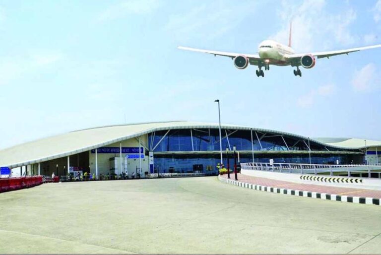 भोपाल के राजा भोज और खजुराहो हवाई अड्डों ने ग्राहक संतुष्टि में शीर्ष स्थान प्राप्त किया