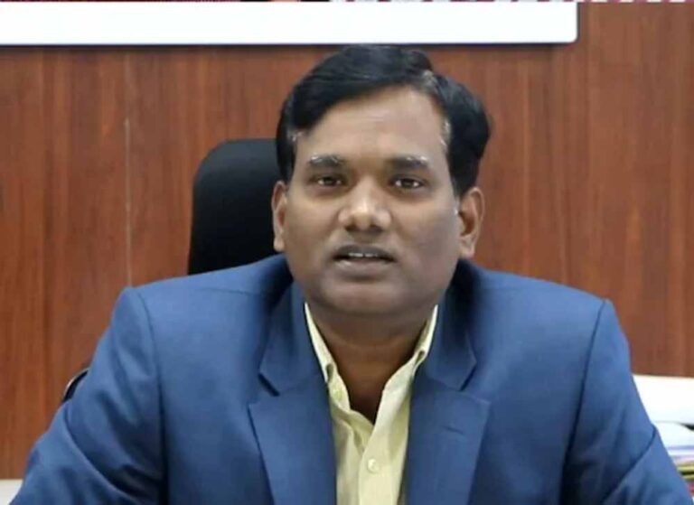 छत्तीसगढ़ के सूरजपुर में गणेश चतुर्थी अवकाश कैंसिल, तय हुई नई तारीख पर स्थानीय छुट्टी