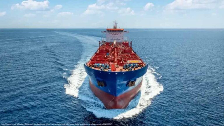 भारत ने बचाया दुनिया को तेल संकट से, रिपोर्ट में सामने आया बड़ा खुलासा